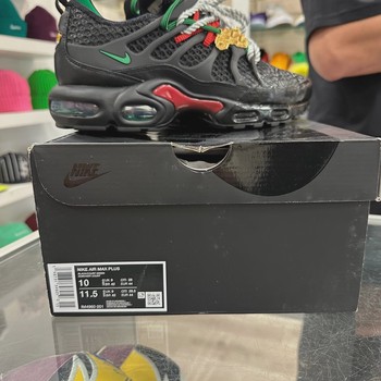 Nike Air Max Plus Homecoming Black • Pre-Owned [8915] - view 3