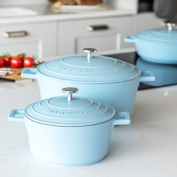 MASTERCLASS NON STICK CASSEROLE - 20CM/2.5 LITRE - SKY BLUE