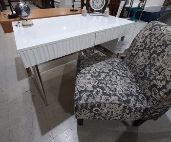 Kepper Two Drawer Writing Desk