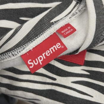 Supreme Box Logo Crewneck (FW22) Zebra • Pre-Owned [1614] - view 5