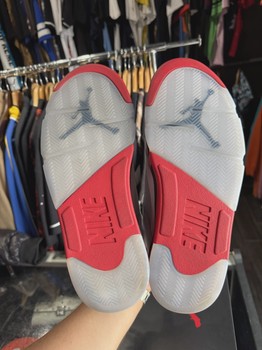 Air Jordan 5 Retro Fire Red Black Tongue (2025) • Pre-Owned [0118] - view 4