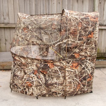 Game on Single Chair Blind