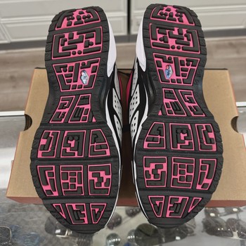 Nike Air Max Sunder Hyper Pink Black • Pre-Owned [8648] - view 4