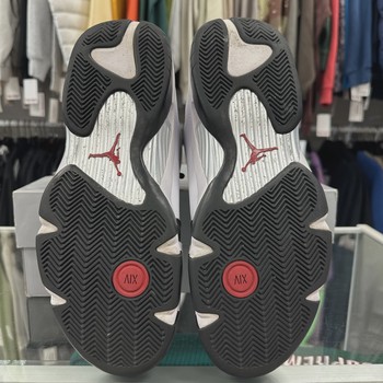 Air Jordan 14 Retro Black Toe (2024) • Pre-Owned [3987] - view 6