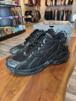 Balenciaga Black Runner  • Brand New [1073] - view 2