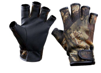 Outdoor Outfitters Fingerless Gloves Camo