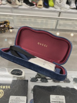 Gucci Carmel Camo Sunglasses • Pre-Owned [4827] - view 2