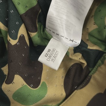 SS19 BAPE x Adidas SB Shark Hoodie Green • Pre-Owned [0643] - view 6