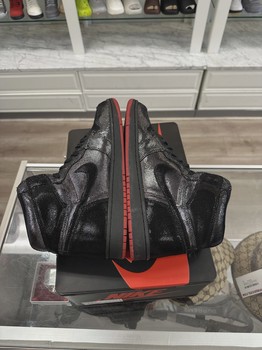Air Jordan 1 Retro High SP Gina (Special Box) • Pre-Owned [1086] - view 4