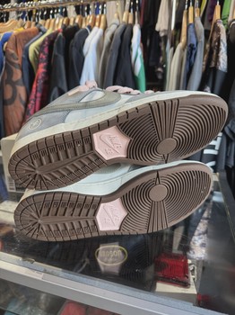 Nike SB Dunk Low Yuto Horigome • Pre-Owned [4637] - view 3