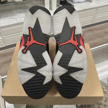 Air Jordan 6 Retro Infrared Salesman • Pre-Owned [8842] - view 4