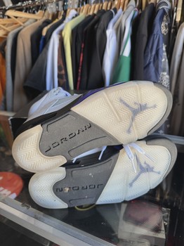 Air Jordan 5 Retro Dark Concord • Pre-Owned [2229] - view 3