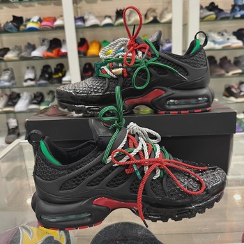 Nike Air Max Plus Homecoming Black • Pre-Owned [8915] - view 9