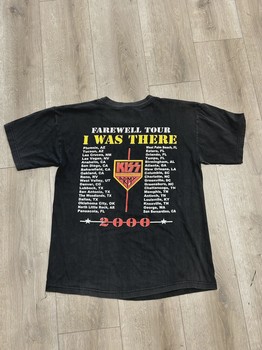 KISS "The Farewell Tour" • Pre-Owned [5025] - view 4