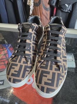 Fendi Monogram Sneaker  No Box • Pre-Owned [2761] - view 2