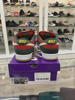 Nike SB Dunk Low Pro PRM Seattle Supersonics • Pre-Owned [5062] - view 4
