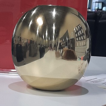 Metal Gold Rounded Vase