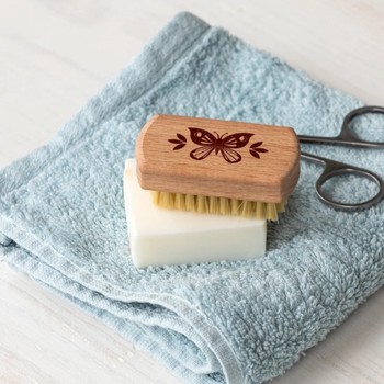 MINI WOODEN NAIL BRUSH - BUTTERFLY