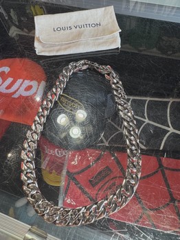 Louis Vuitton Virgil Abloh Cuban Necklace 18” • Pre-Owned [8519] - view 2