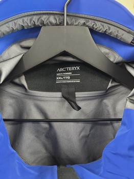 Arc Teryx blue jacket • Pre-Owned [7554] - view 3