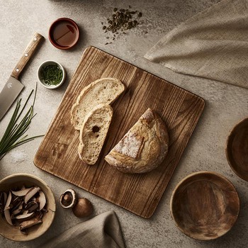 BARBARY & OAK - HOXTON VINTAGE ASH WOOD SQUARE CHOPPING BOARD