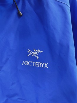 Arc Teryx blue jacket • Pre-Owned [7554] - view 2