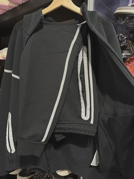 Nike Tech Black Set  XL • Pre-Owned [0202] - view 2
