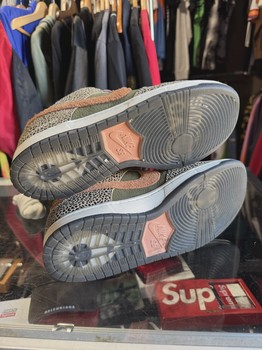 Nike SB Dunk Low Arts-Rec (No Box) • Pre-Owned [1348] - view 4