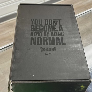 Nike Air Foamposite One ParaNorman • Pre-Owned [3564] - view 3