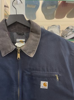 Carhartt Detroit Jacket • Pre-Owned [9171] - view 5