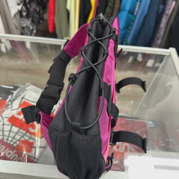 Supreme Waist Bag (FW19) Magenta • Pre-Owned [1990] - view 4