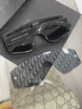 Dior  Diorxtrem MU Mask Sunglasse • Pre-Owned [1983] - view 3