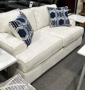 Bowie Sugar Loveseat