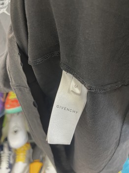 Givenchy Barbed Wire Vintage Black Oversized T-shirt • Pre-Owned [3613] - view 5
