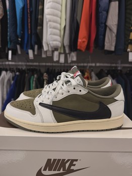 Air Jordan 1 Retro Low Original SP Travis Scott Medium Olive • Pre-Owned [1917] - view 5
