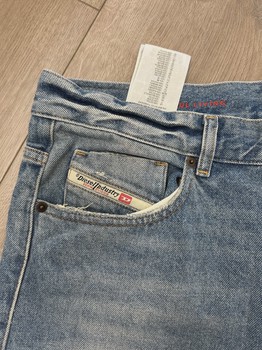 Diesel 1978 D-Akemi 09D97 Bootcut and Flare Jeans • Pre-Owned [5868] - view 4