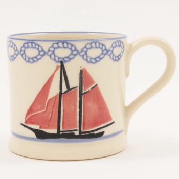 BRIXTON POTTERY LARGE MUG - RED BOAT SAILING