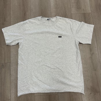 Kith Tee • Pre-Owned [3392] - photo 1