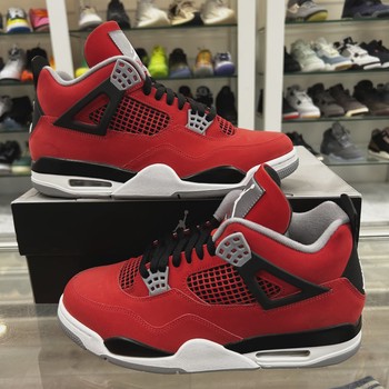 Air Jordan 4 Retro Toro Bravo (2026) • Pre-Owned [6087] - view 8
