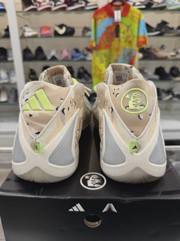 adidas AE 2 Hellstar Desert Camo • Pre-Owned [1785] - view 4