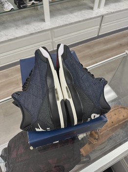 Air Jordan 3 Retro Levi’s Indigo • Pre-Owned [5556] - view 4