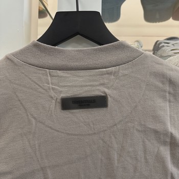 Essentials tee • Brand New [1679] - view 2