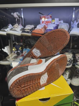 Nike SB Dunk Low Crushed D.C. • Pre-Owned [0245] - photo 2