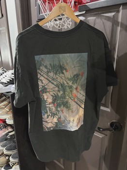 Essentials Shirt • Pre-Owned [6722] - view 2