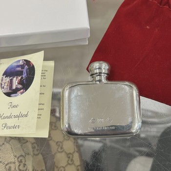 Supreme Pewter Mini Flask • Pre-Owned [5250] - view 3