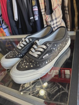 Vans Premium Authentic Nocturnal Black Studded Leather No Box • Pre-Owned [4251] - view 2