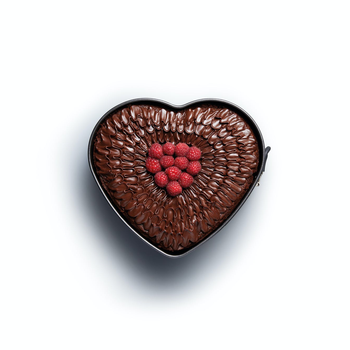 MASTERCLASS NON STICK HEART SHAPED SPRINGFORM CAKE TIN