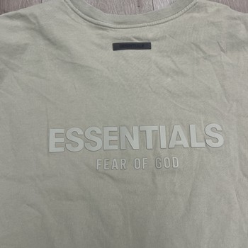 Essentials Brown Tee • Pre-Owned [4322] - view 2