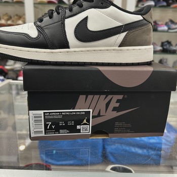 Air Jordan 1 Retro Low Original Mocha (Grade School) • Pre-Owned [7726] - view 2