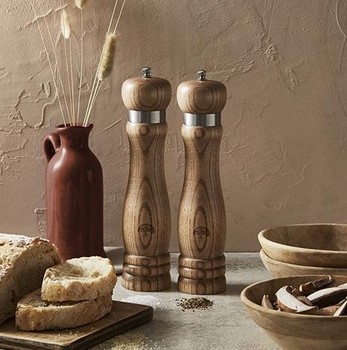 BARBARY & OAK - HOXTON VINTAGE  ASH WOOD SALT AND PEPPER MILL SET